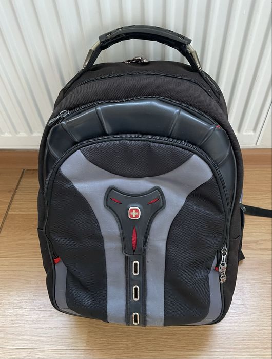 Rucsac de oras Swiss Swissgear grey/gri Bucuresti Sectorul 6 • OLX.ro