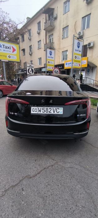 Срочно продам honqi eqm-5