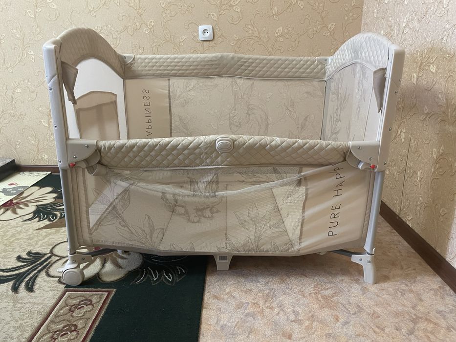 Кровать манеж.