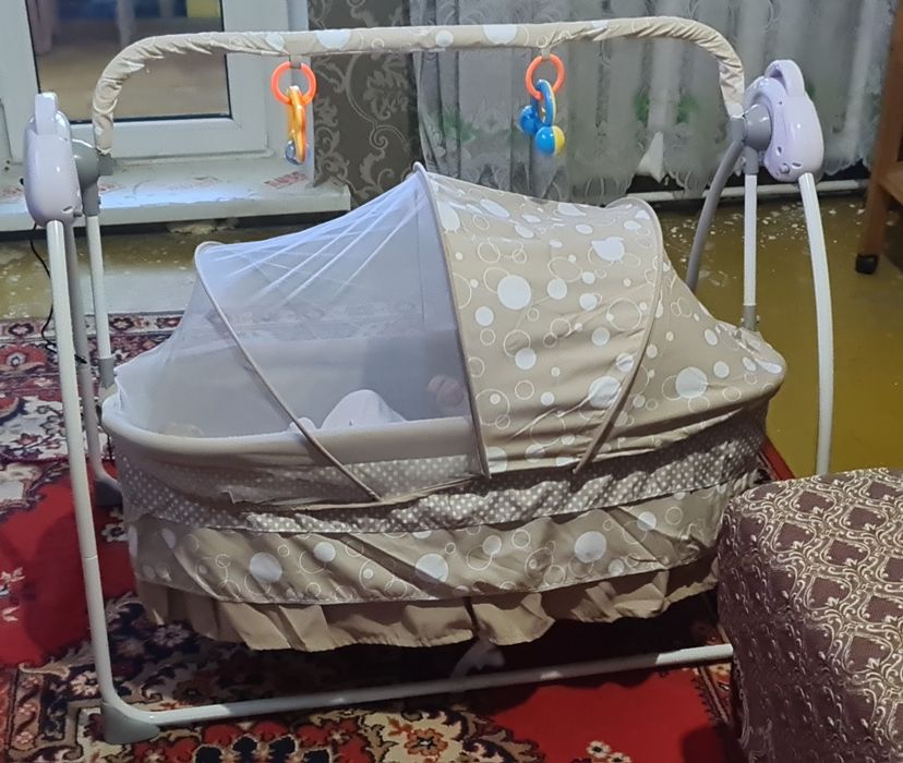 Продам шезлонг  в отличном состоянии