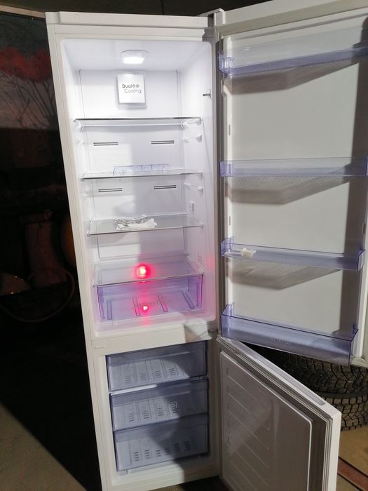 Продам холодильник Beko
