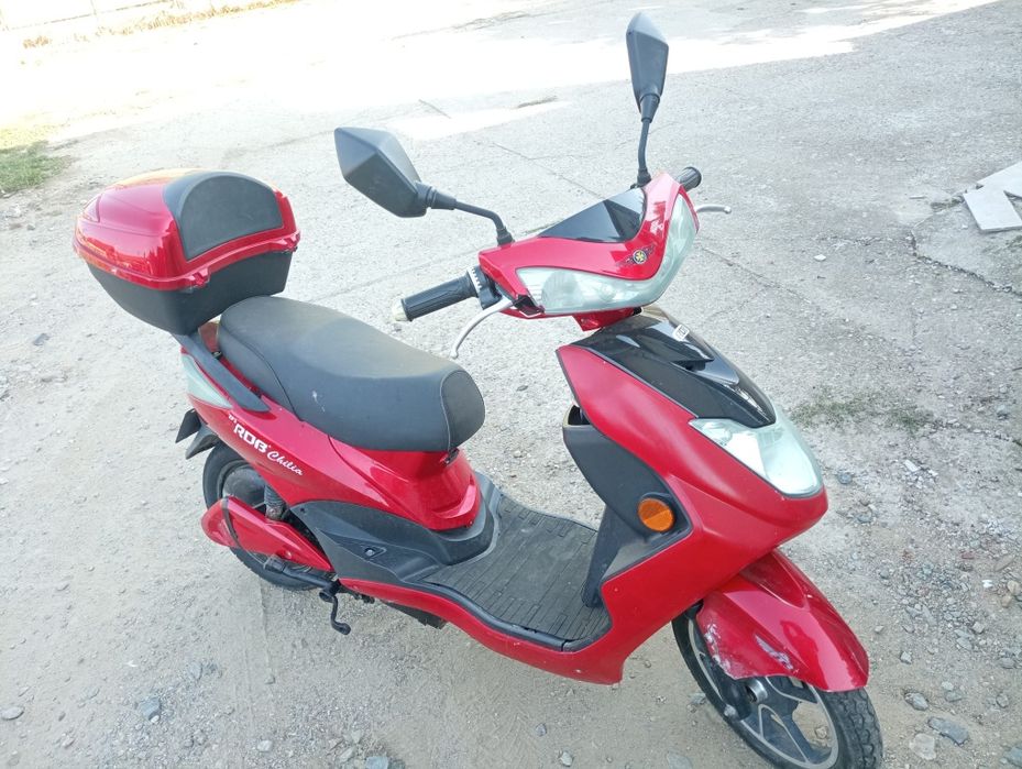 Scuter  RDB ca și NOU stare foarte bună