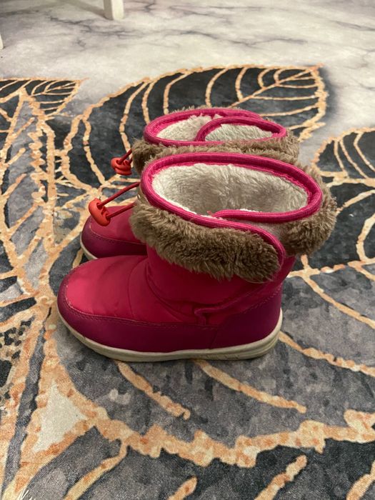 Детски ботуши и сандали 24-25 номер и Прески 29н.