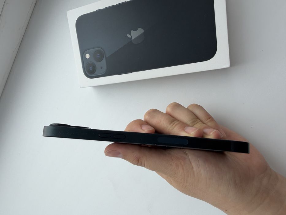 Айфон 13 128 г Черный