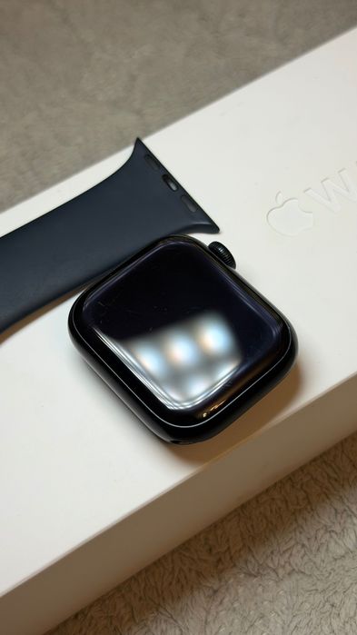 Продам Apple Watch Series 7 41mm