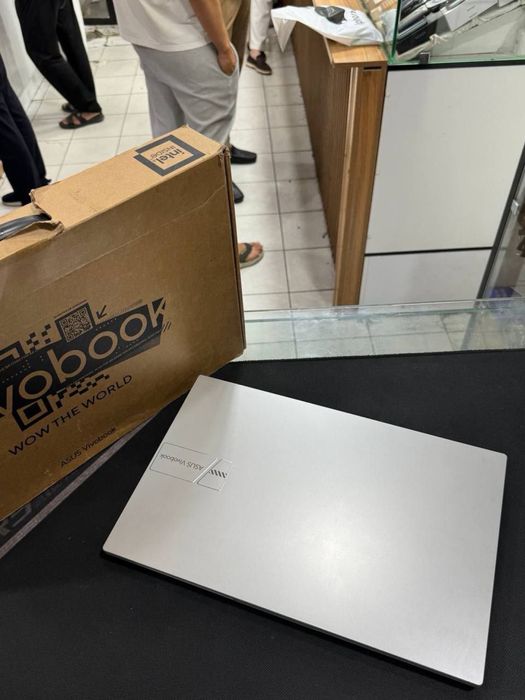 Asus Vivabook 15