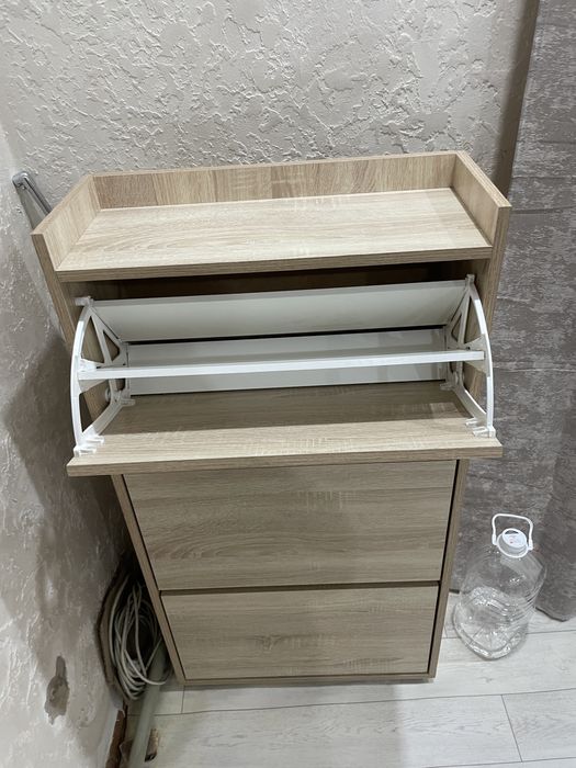 Обувница в отличном состоянии