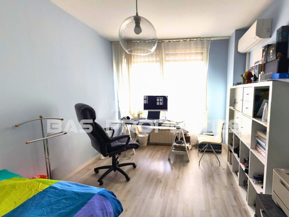 Продава се Четиристаен апартамент в София, Полигона - 206 кв.м за 2670 €/кв.м - Снимка #9