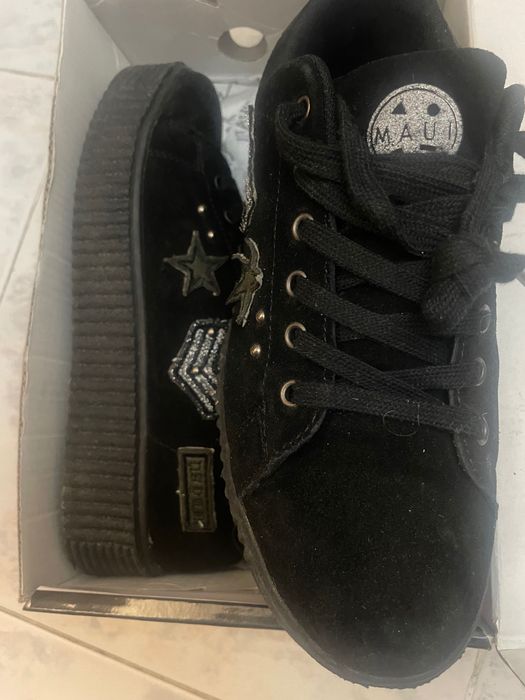 Дамски кецове MAUI черни 38 номер