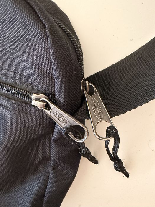 Барсетка Eastpak
