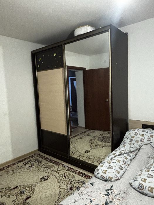 Продам шкаф купе и кровать !