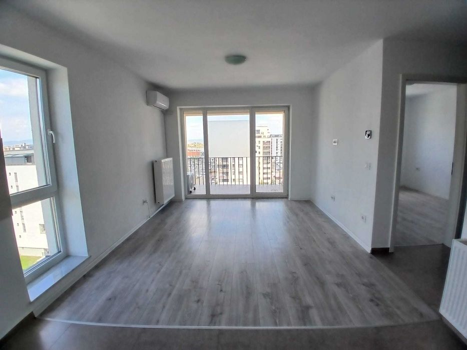 Proprietar, inchiriez apartament studio nemobilat, Coresi Kasper Brașov, pretabil birou, contract ANAF