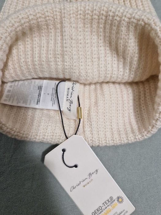 Caciula Christian Berg 100% cașmir noua