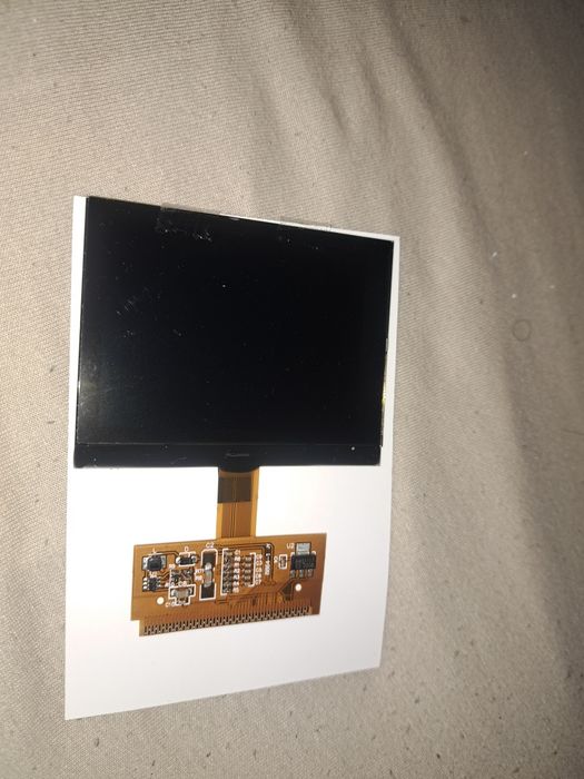 Lcd golf 4/ audi nou!