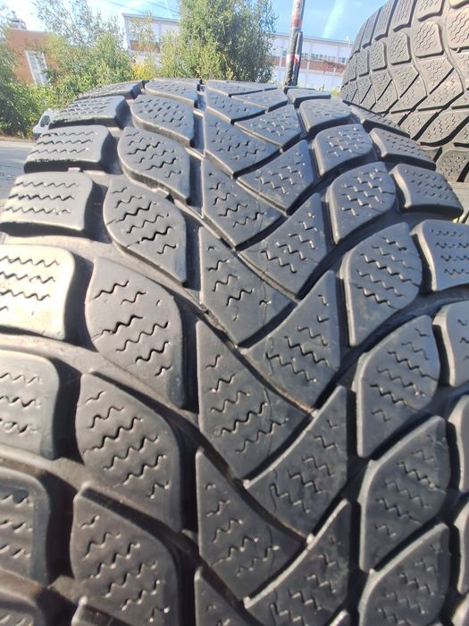 2 anvelope iarna 215/55r16 Landsail 2023 Montaj Gratuit