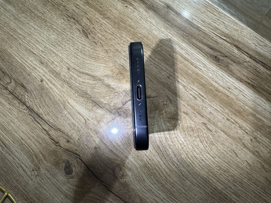 Iphone 16 pro 256gb черный идеал