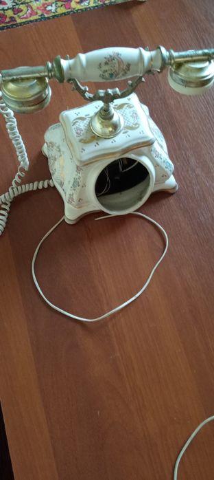 Продам ретро телефон