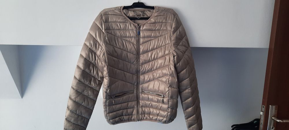 Geaca dama primavara