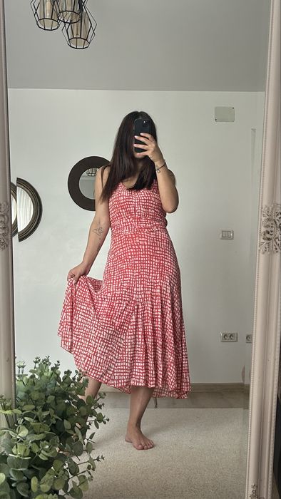 Rochie superba! Se leaga la spate