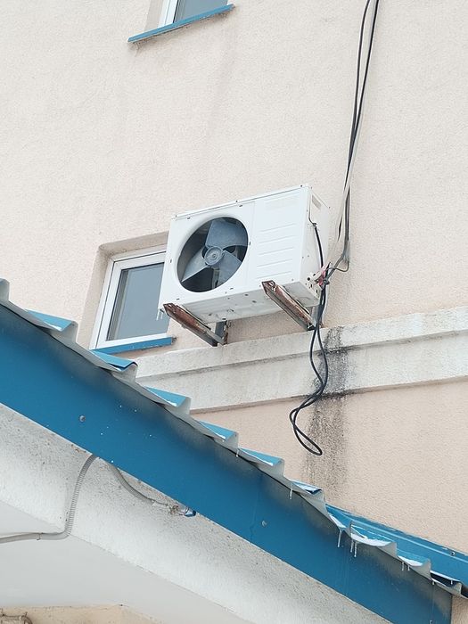 Продам сплит систему недорого