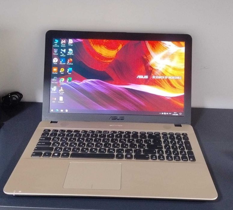 ноутбук Asus X541u