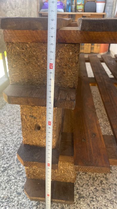 Бутикова пейка от палети