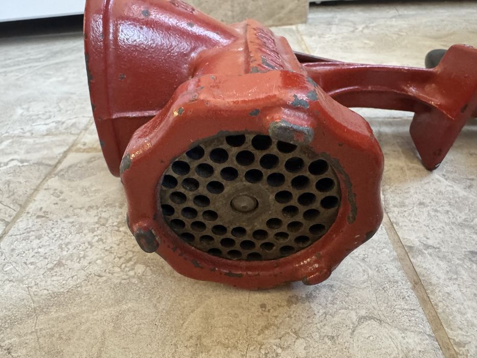 Стара соц месомелачка