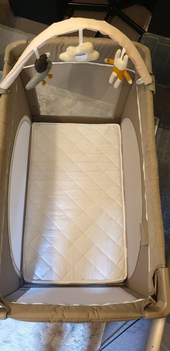 Pătuț bebeluși + saltea
