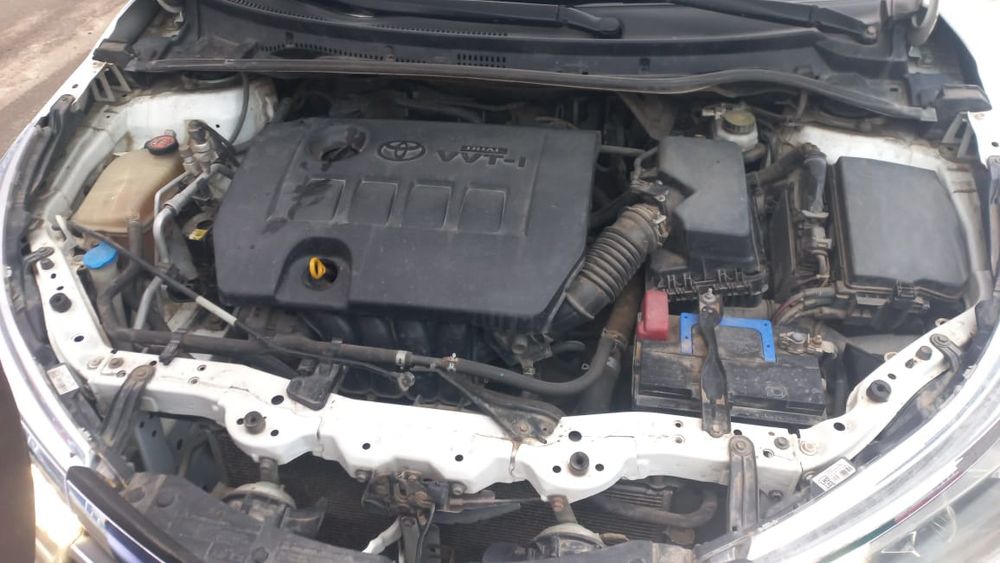 Продам Камри 2014 года  2 хозайна