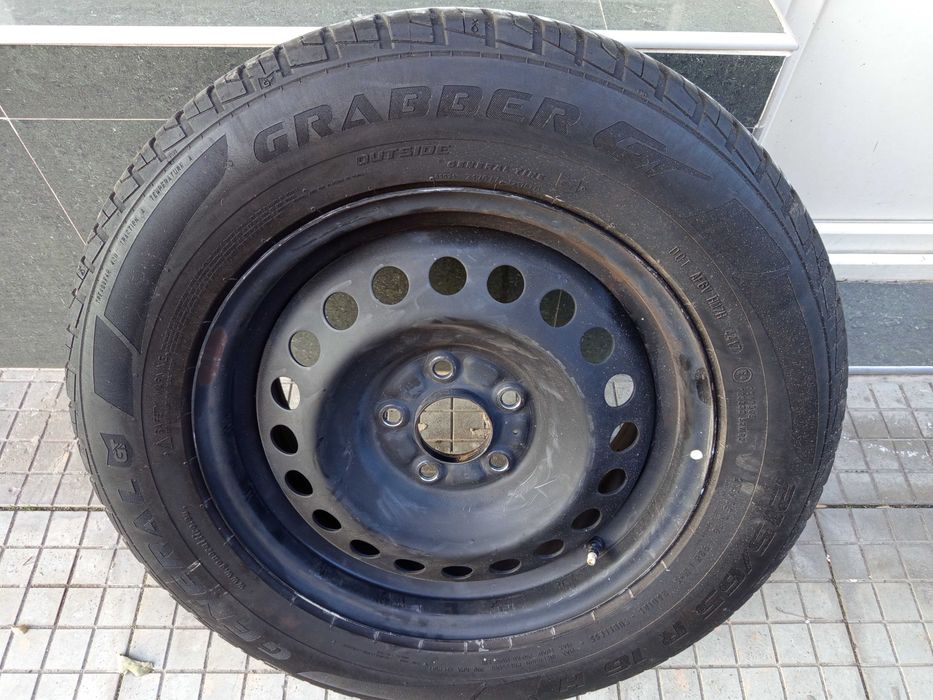 резервна гума патерица Нисан Рено Дачия Дъстър 16 цола, крик, кука