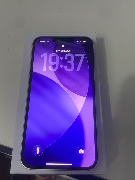 Продавам iphone 13pin