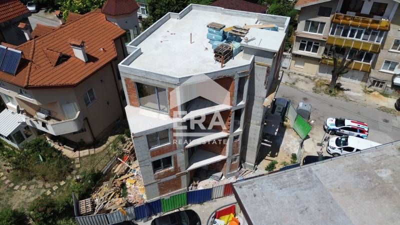 Двустаен, ексклузивен, югозападен апартамент за продажба, със самостоя