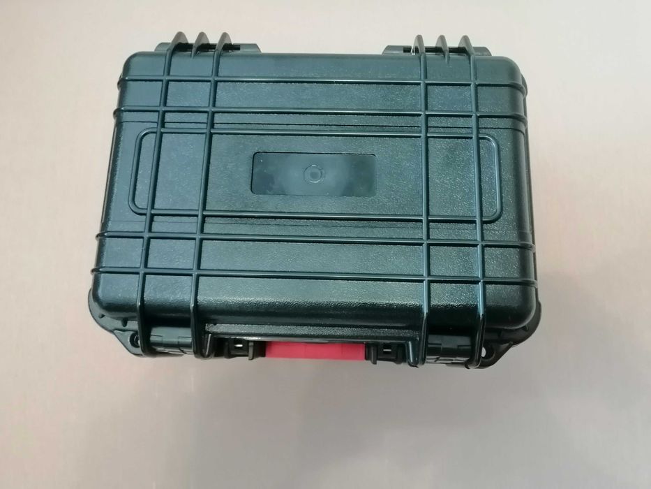 Водолазен комуникатор/Комуникатор за един или двама водолази.