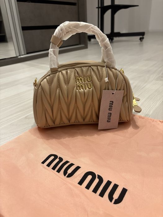 geanta + top miu miu