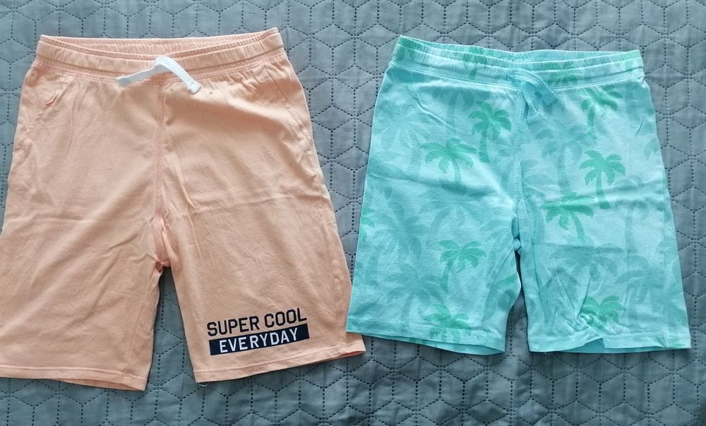 Lot hainute vara baietel