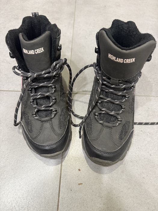 Туристически обувки