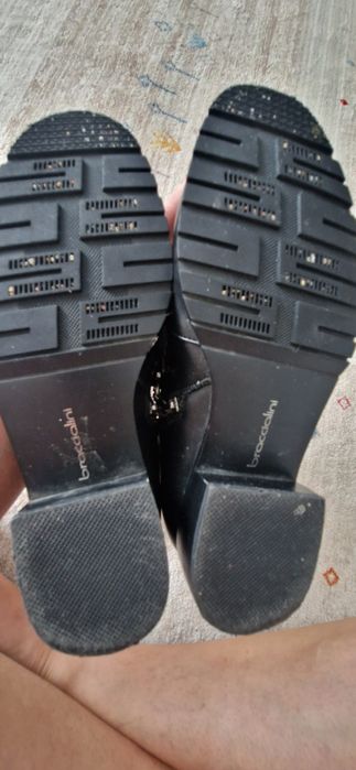 Продам итальянские ботинки Braccialini 37