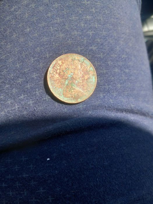 Монета от два пенса с лика на Елизабет II Година - 1971