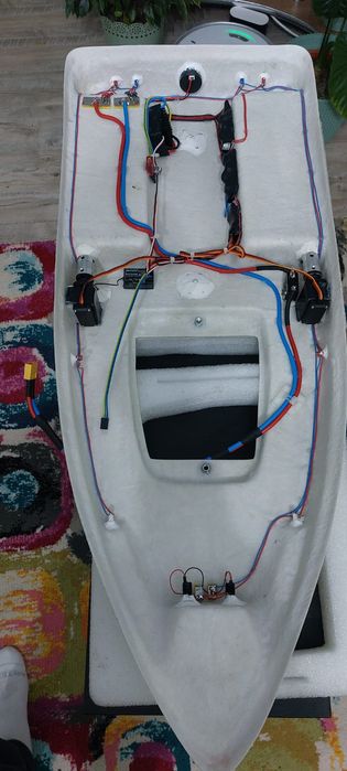 Reparati si vânzare barcute de nadit