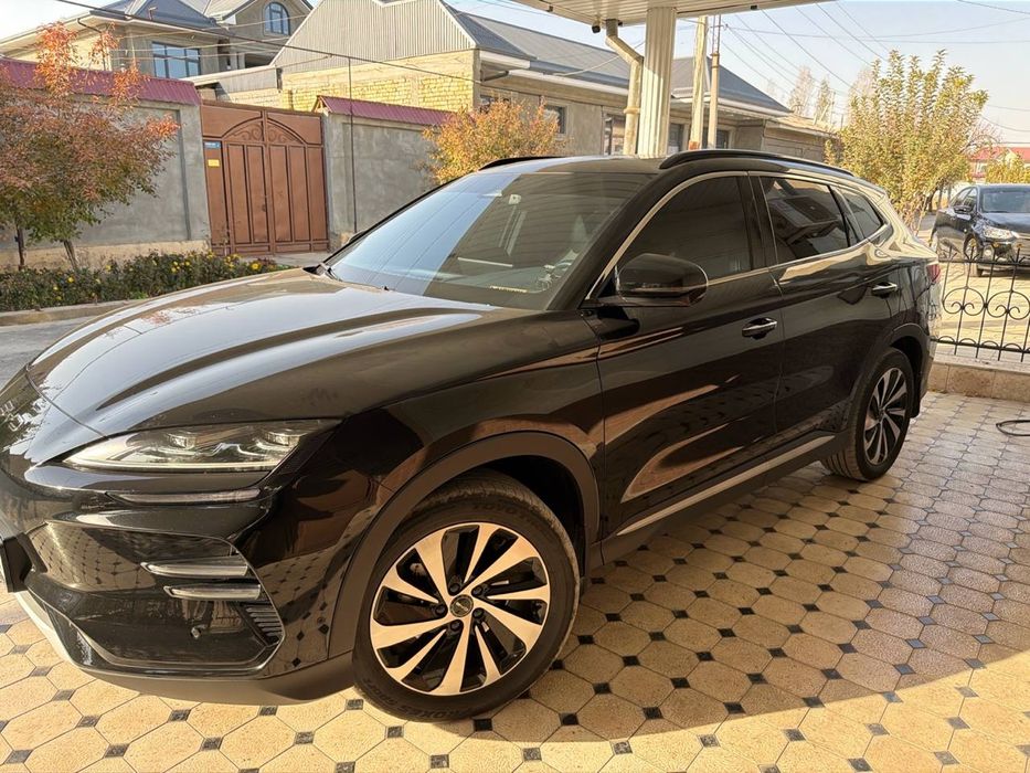 BYD Champion sotiladi