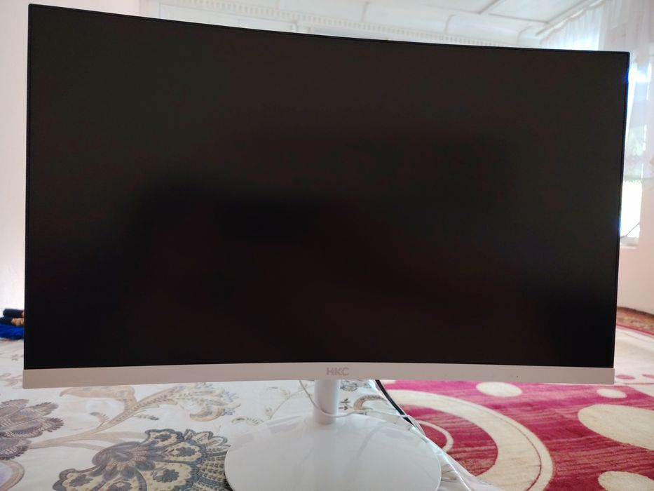Monitor HKC M24A9 (Curved)