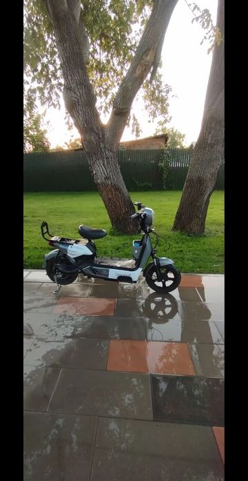 Сатылымда электроскутер