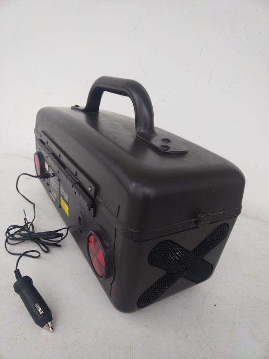 Радио-касетофон и диск  Roadstar, изработено по поръчка за JEEP