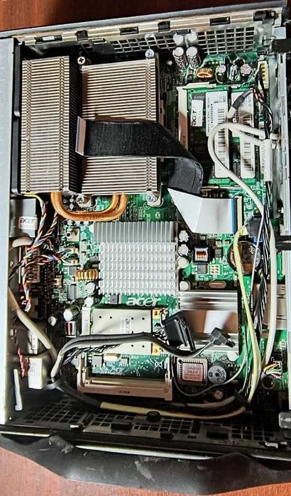 Mini PC Acer Aspire L5100 - AMD Athlon / 2 GB DDR2-SDRAM/ AMD Radeon X1250 - DEFECT !!!