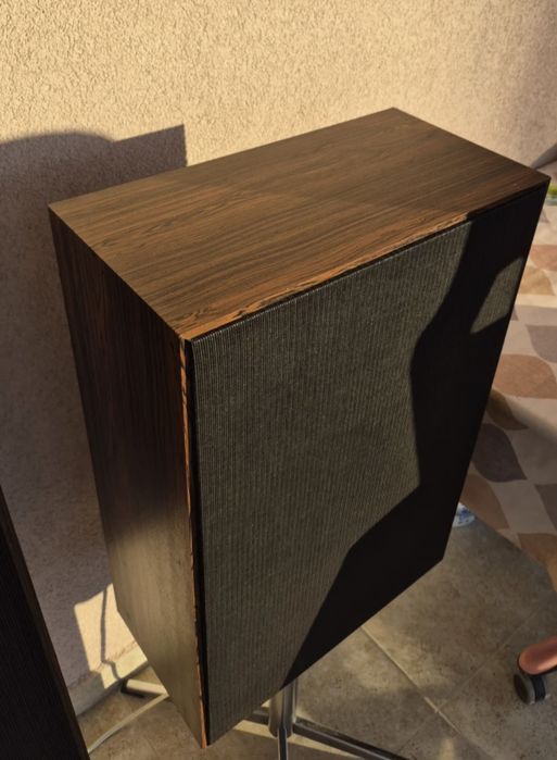 Boxe cu 5 difuzoare fiecare hi-fi