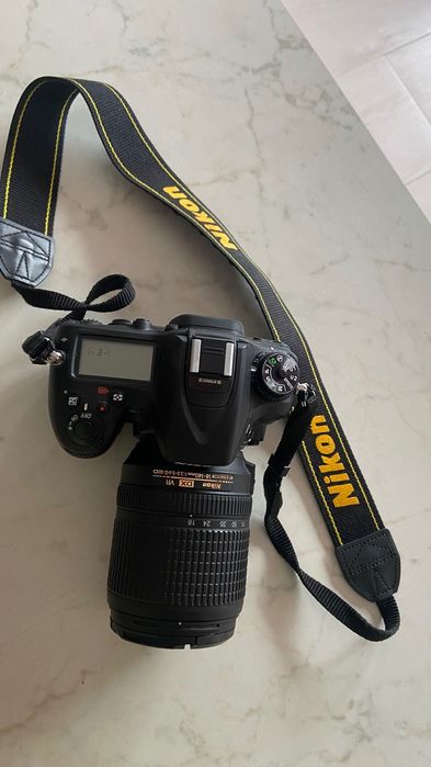 Nikon D7100 + обектив NIKKOR 18–140mm VR