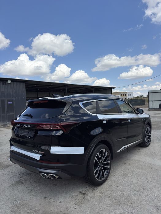 Jetour x70plus 2023 rodnoy