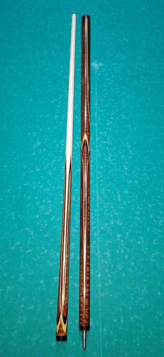 Кий двухсоставной с удлинителем.