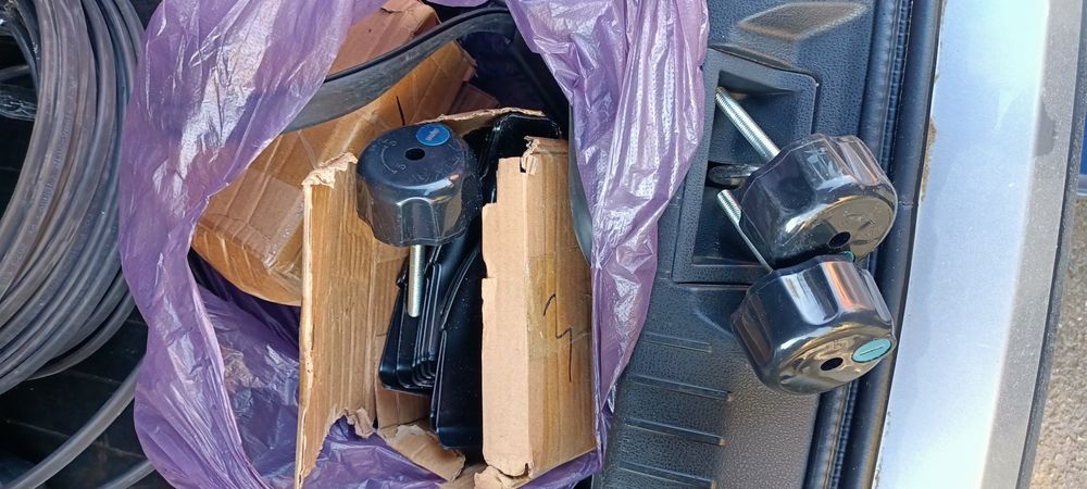 Рейлинги универсальные.Новые.