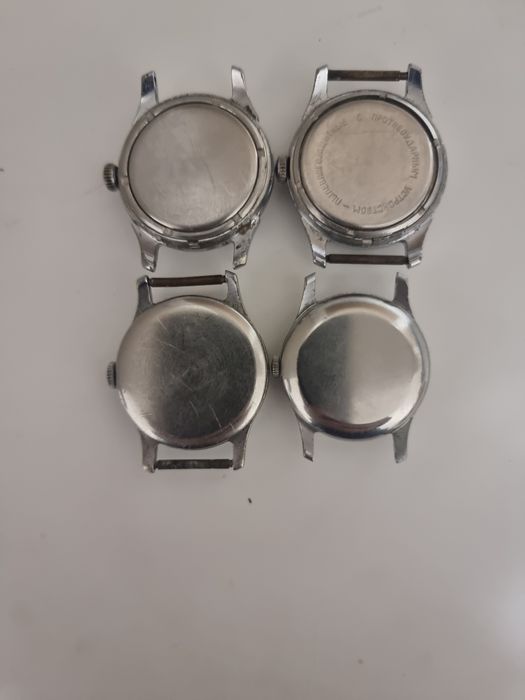 Часы Маяк и Москва